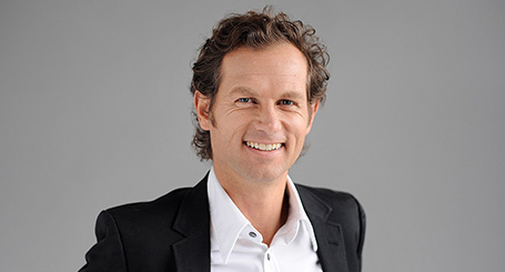 conference_edgar_grospiron_motivation_management_leadership_vente_service_client_unome_swiss_speakers_bureau Conférences d'Edgar Grospiron sur la motivation, le management leadership et la vente / le service client, par UnoMe, le swiss speakers bureau